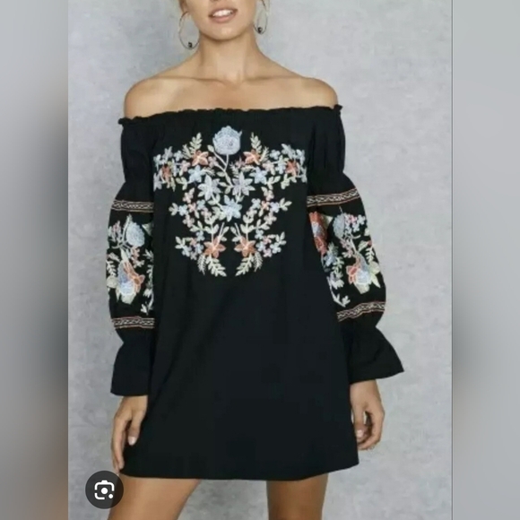 Free People Dresses & Skirts - Free People Fleur Du Jour Embroidered Dress